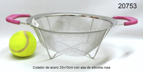 Imagen de COLADOR DE ACERO CON ASA DE SILICONA ROSA 33X10CM 1.26
